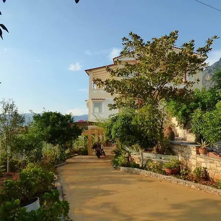 Modern Flat Overlooking The Gulf 300m To The Beach Βέργα Καλαμάτας
