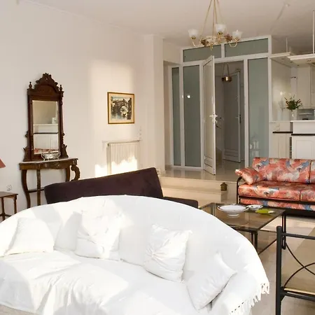 Modern Flat Overlooking The Gulf 300m To The Beach Apartamento